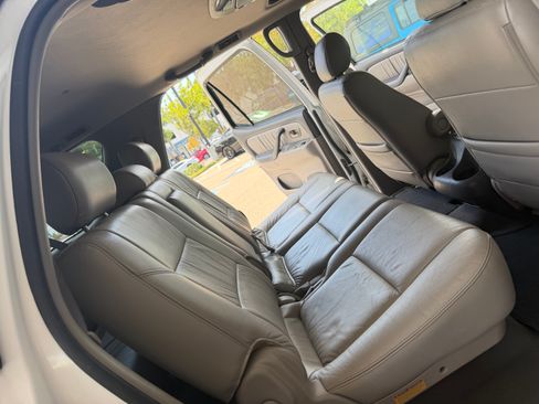 Used 2006 Toyota Sequoia 4WD Limited image 29