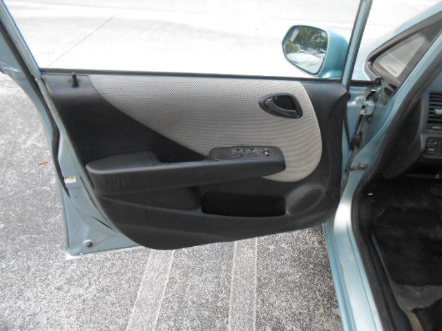 Used 2007 Honda Fit LX image 10