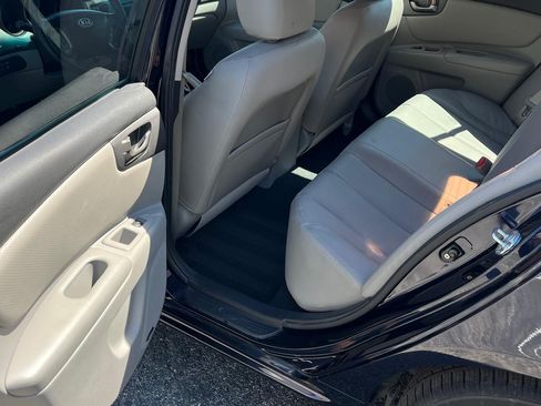 Used 2010 Kia Optima EX image 11