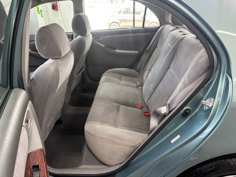 Used 2006 Toyota Corolla LE image 12