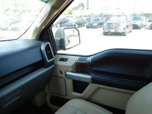 Used 2018 Ford F150 4x4 SuperCrew image 19