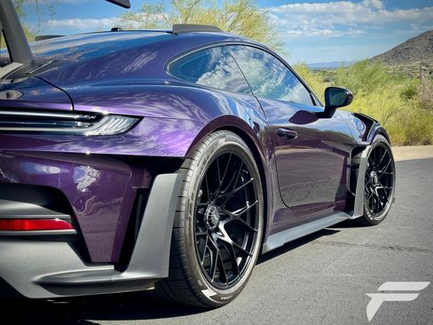 Used 2025 Porsche 911 GT3 RS image 16