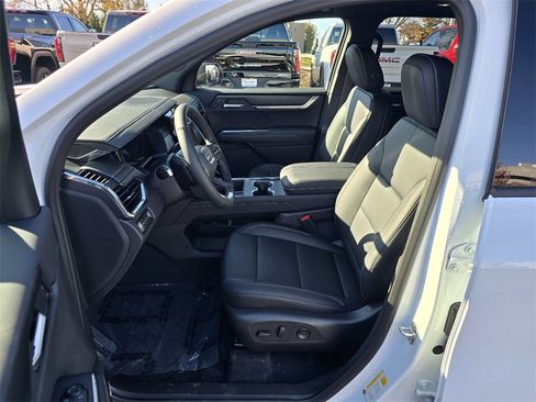 New 2026 GMC Acadia Elevation image 14