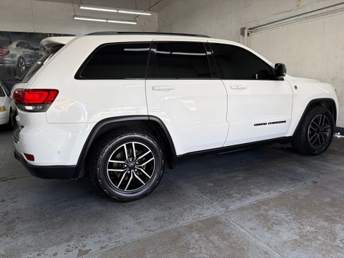 Used 2019 Jeep Grand Cherokee 4WD Trailhawk image 7