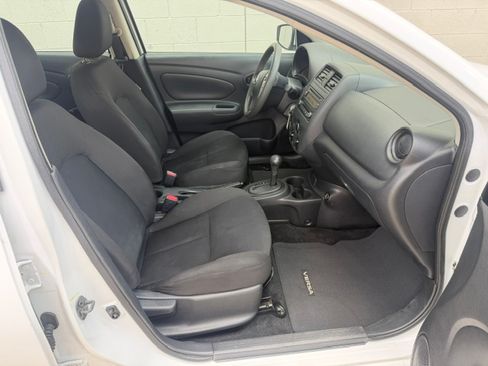 Used 2018 Nissan Versa S Plus FWD image 16