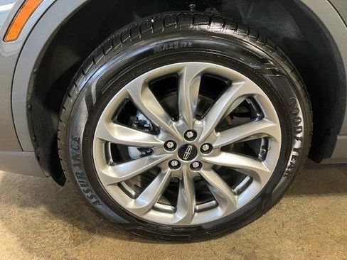 Used 2020 Lincoln Corsair image 5