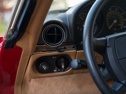 Used 1987 Mercedes-Benz 560 SL image 54
