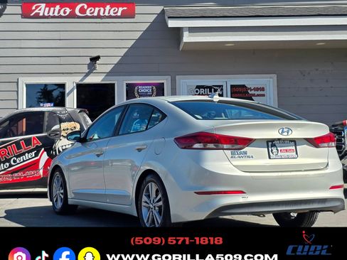 Used 2018 Hyundai Elantra Sedan FWD image 5