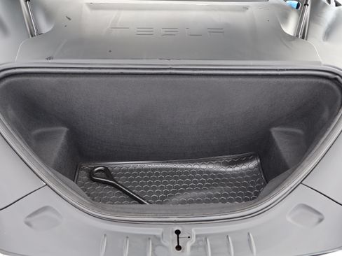 Used 2019 Tesla Model S 100D image 25