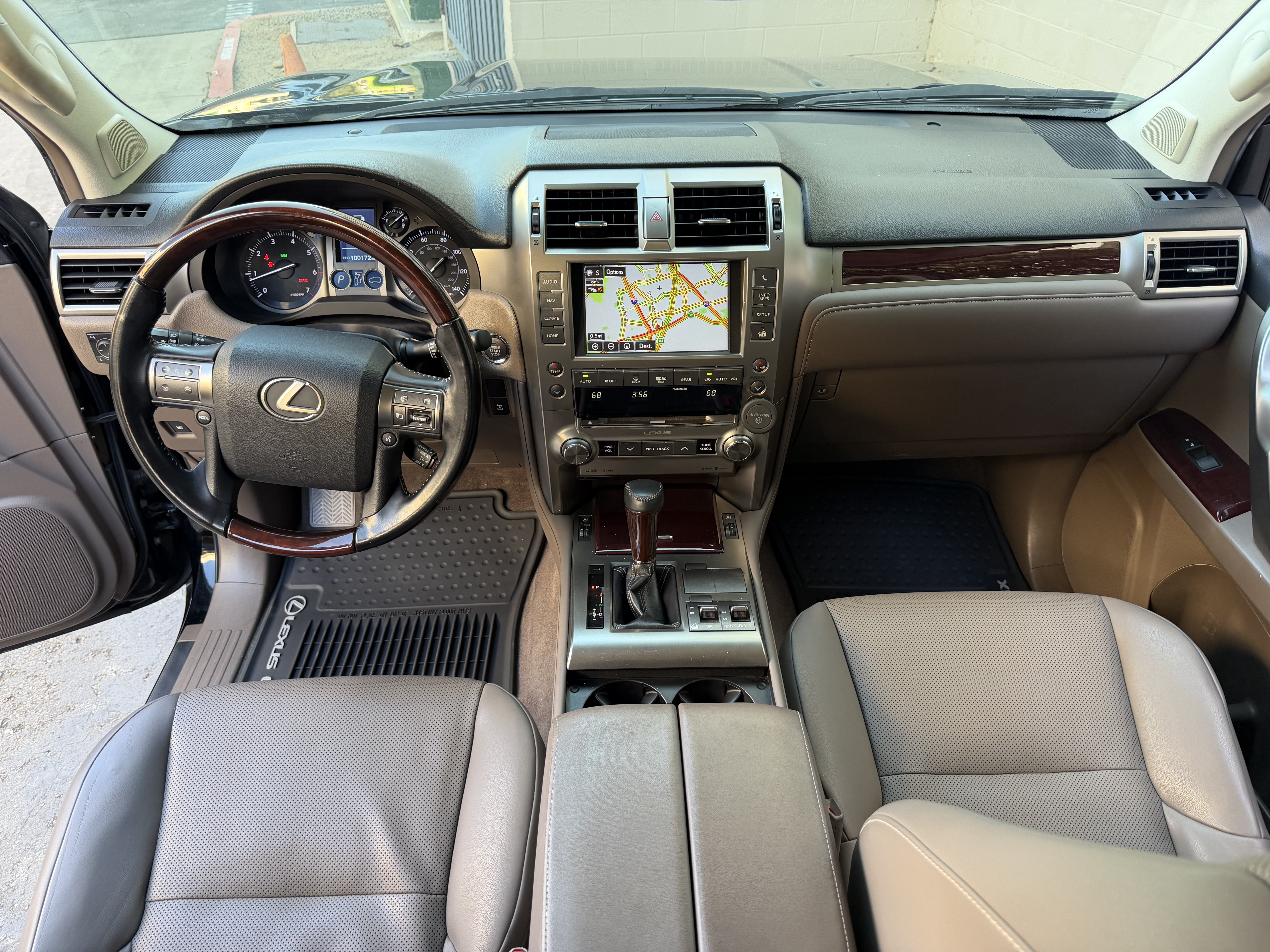Used 2019 Lexus GX 460 UNAVAIL AWD/4WD image 32