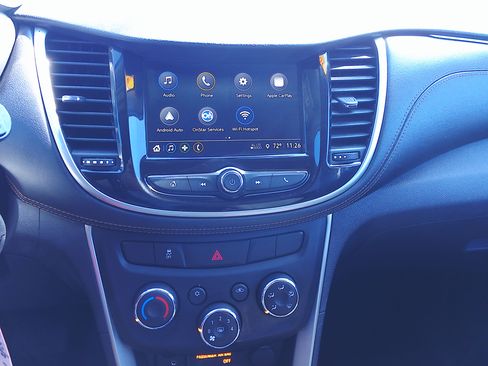 Used 2018 Chevrolet Trax LS image 15