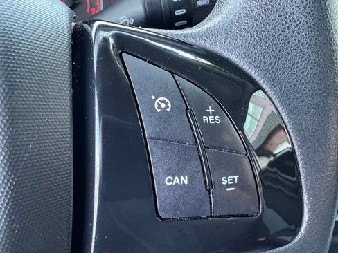 Used 2019 RAM ProMaster City Tradesman image 12