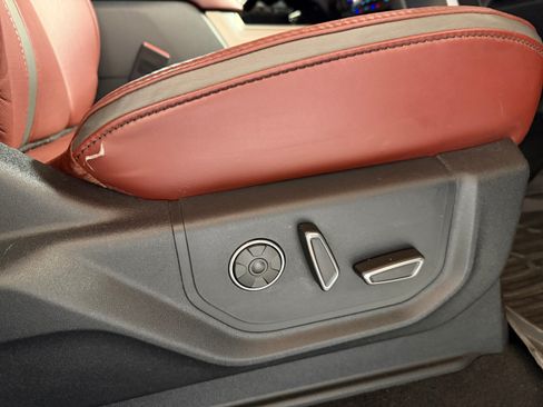 Used 2020 Ford F250 Super Duty Platinum image 23