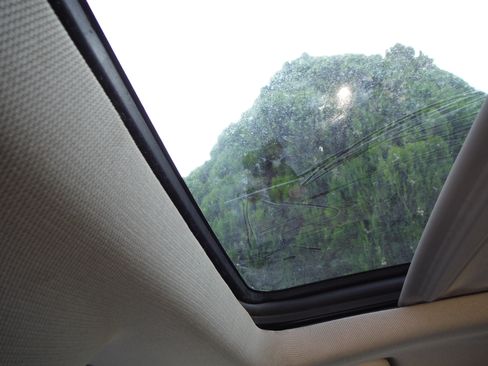 Used 2018 Chevrolet Impala LT image 9