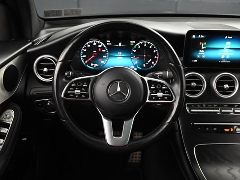 Used 2020 Mercedes-Benz GLC 300 image 25