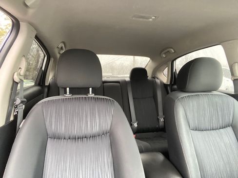 Used 2019 Nissan Sentra SV image 14