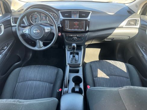 Used 2019 Nissan Sentra SV FWD image 19