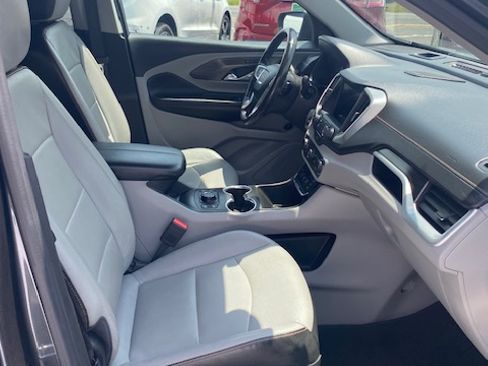Used 2020 GMC Terrain AWD SLT image 16