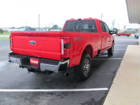 Used 2023 Ford F250 4x4 Crew Cab Lariat image 13