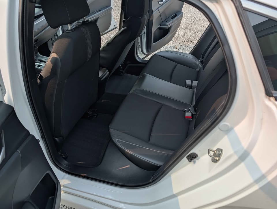 Used 2019 Honda Civic Sport Sedan image 10