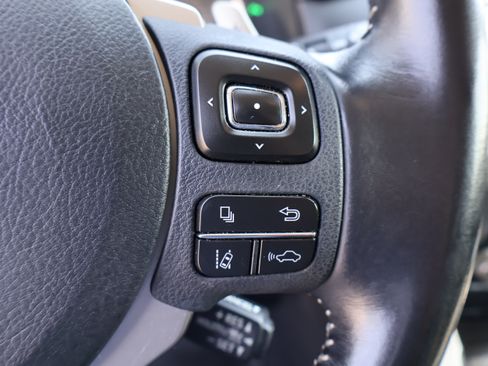 Used 2020 Lexus NX 300h image 23