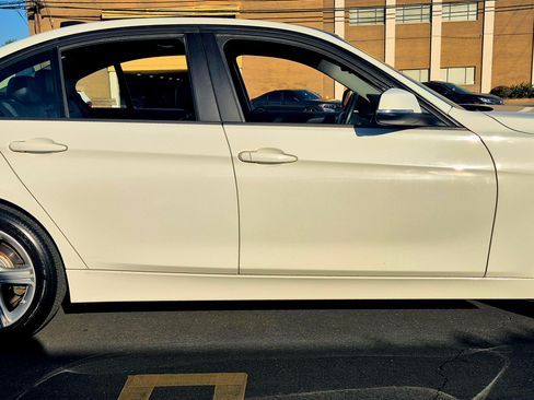 Used 2013 BMW 328i Sedan RWD image 7