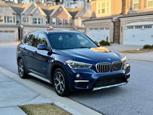 Used 2017 BMW X1 sDrive28i image 3