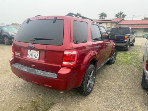 Used 2012 Ford Escape XLT image 10