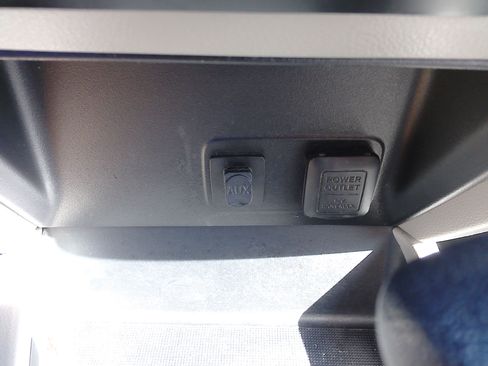 Used 2012 Honda Civic LX image 17