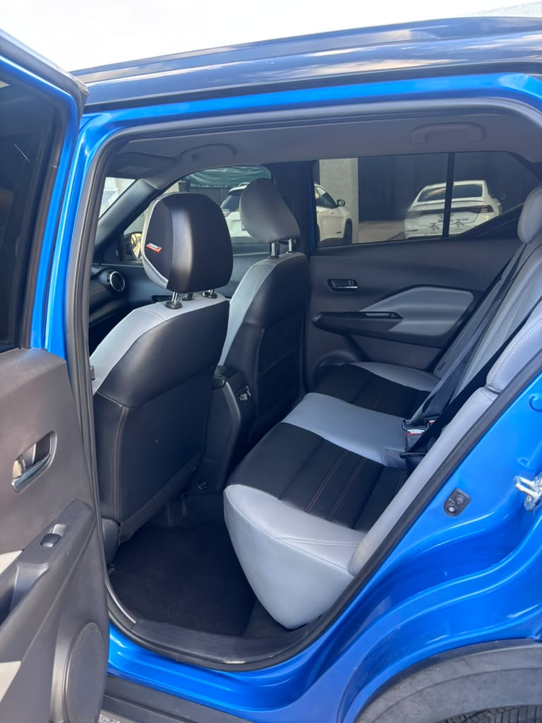 Used 2023 Nissan Kicks SR FWD image 15