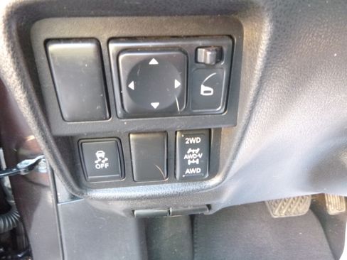 Used 2016 Nissan Juke SV AWD/4WD image 21