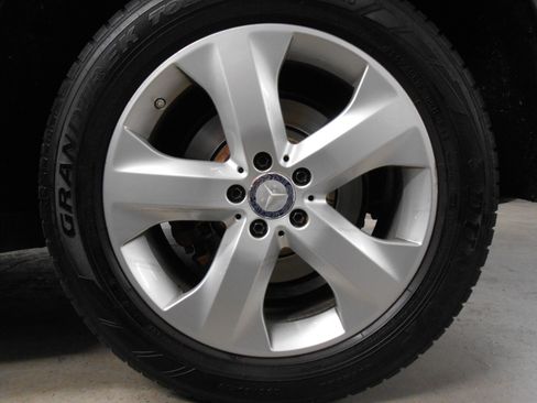 Used 2011 Mercedes-Benz ML 350 image 6