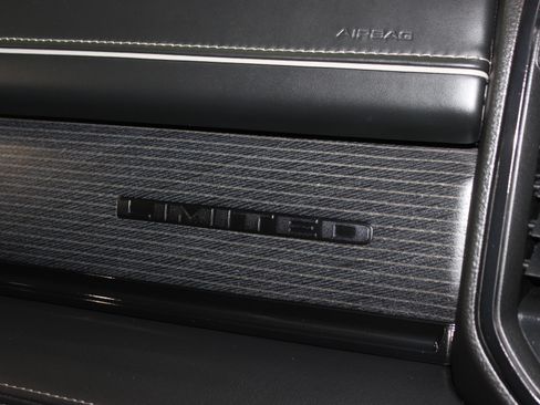 Used 2023 RAM 3500 Limited image 53