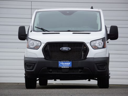 Used 2023 Ford Transit 350 XL image 2