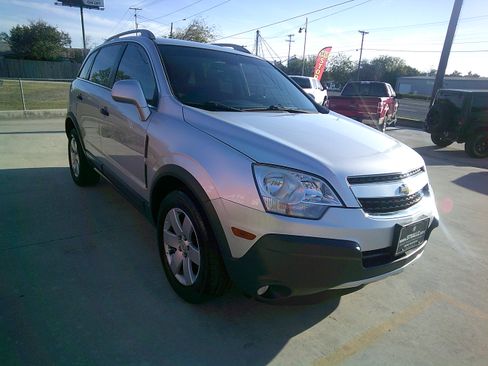 Used 2012 Chevrolet Captiva Sport LS image 5