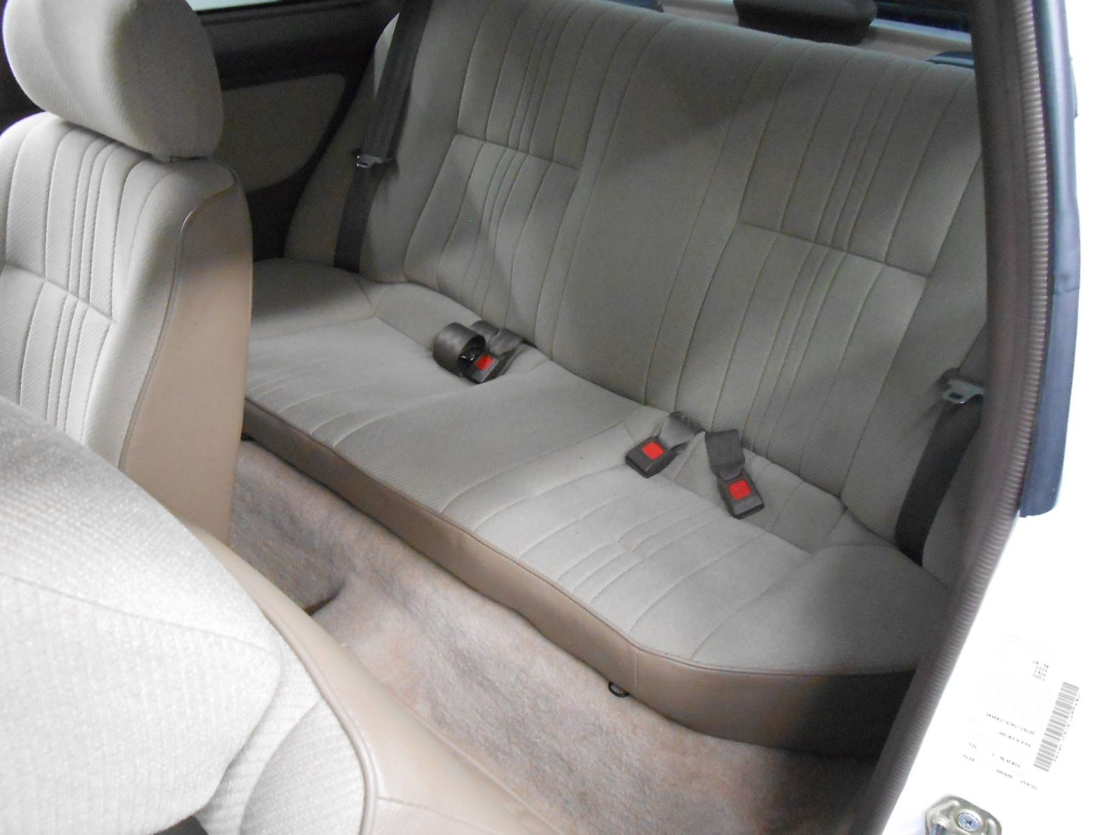 Used 1991 Nissan Sentra XE FWD image 12