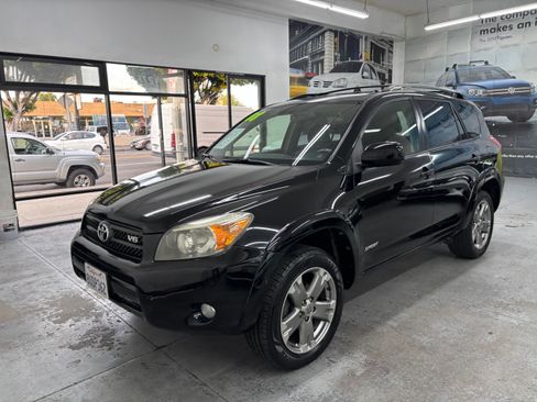 Used 2008 Toyota RAV4 Sport image 9