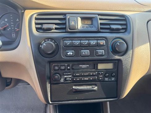 Used 2000 Honda Accord LX image 12