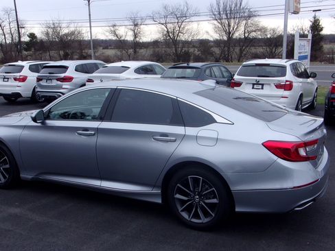 Used 2022 Honda Accord EX-L image 14