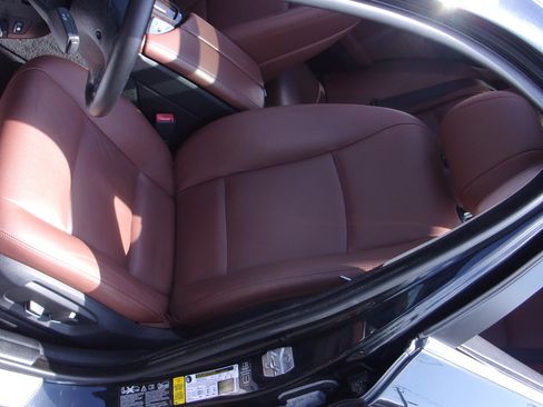 Used 2014 BMW 528i xDrive Sedan AWD/4WD image 20