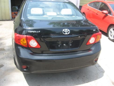 Used 2009 Toyota Corolla SE Sedan FWD image 5