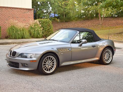 Used 2002 BMW Z3 3.0i image 9