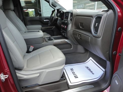 Used 2019 Chevrolet Silverado 1500 4x4 Crew Cab LT Trail Boss image 23