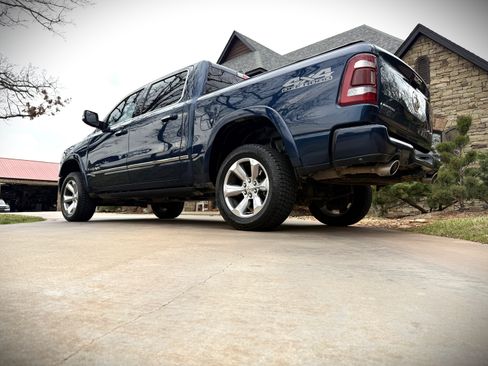 Used 2021 RAM 1500 Limited image 12