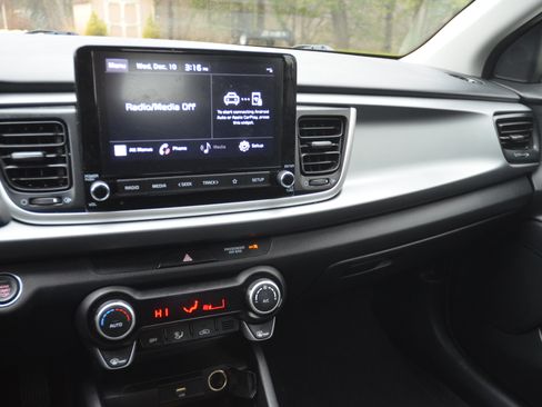 Used 2021 Kia Rio S image 15