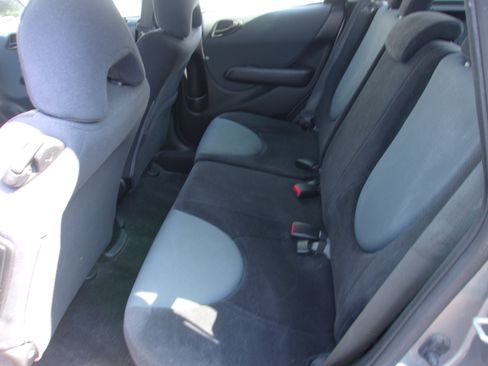 Used 2008 Honda Fit image 6