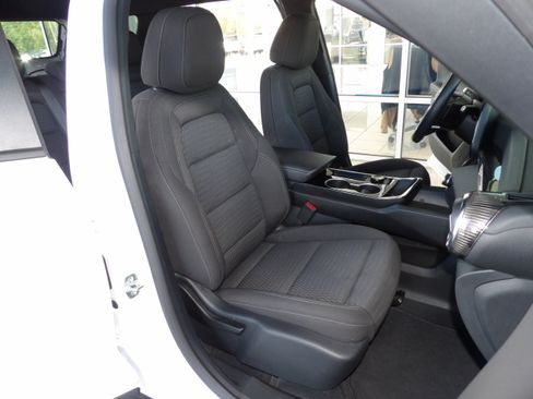 Used 2026 Chevrolet Equinox FWD LT w/ 1LT image 18