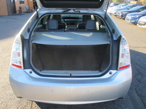 Used 2010 Toyota Prius Two image 11