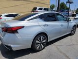 Used 2021 Nissan Altima 2.5 SV image 4