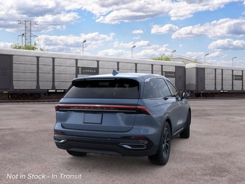 New 2026 Lincoln Nautilus Premier AWD/4WD image 8